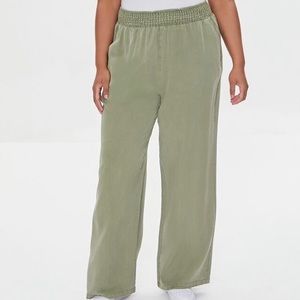 NWT Forever 21+ Straight Leg Pants